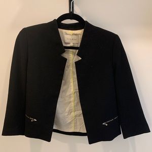 Sandro cropped blazer. Size 36.